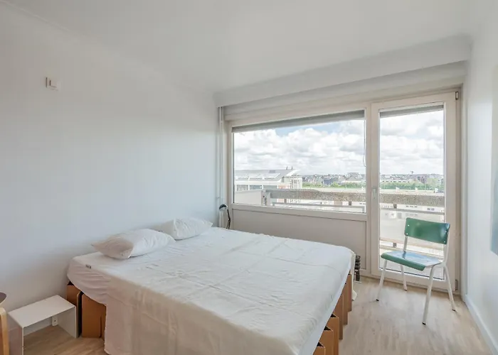 Lecomte - The Shoreline Collection